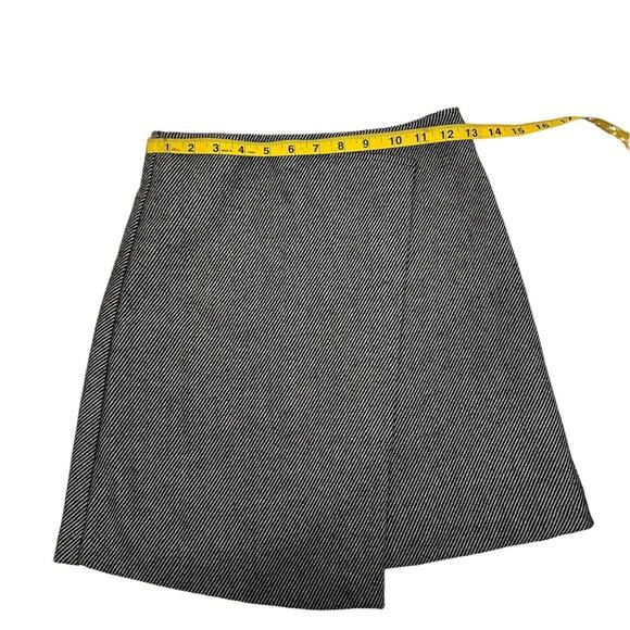 Haute Rouge Gray Wool Blend Mini Skirt Faux Wrap Asymmetrical Womens Size XS - Picture 7 of 9